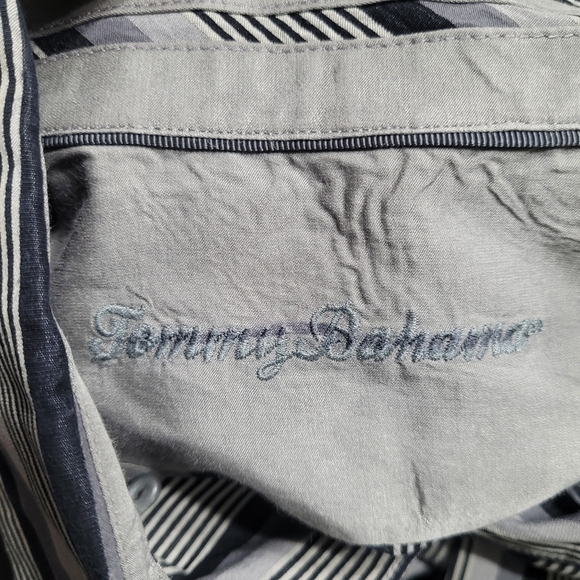 Tommy Bahama 100% Silk Black Grey Vertical Stripe Button Down Dress Shirt Medium - Picture 5 of 10